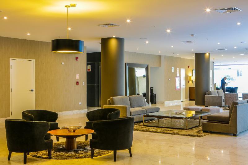 Jose Antonio Deluxe Hotel 4*